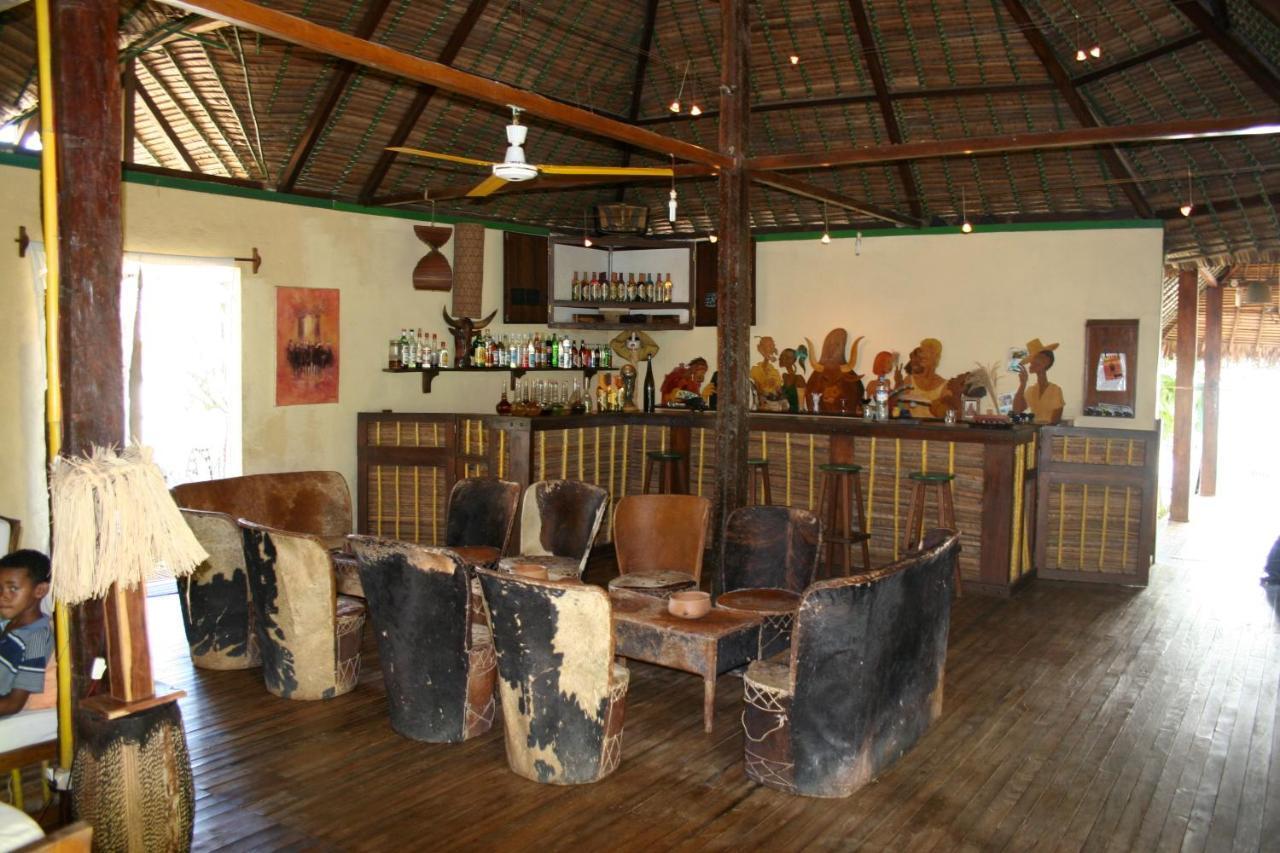Les Bungalows D'Ambonara Hell-Ville Bagian luar foto