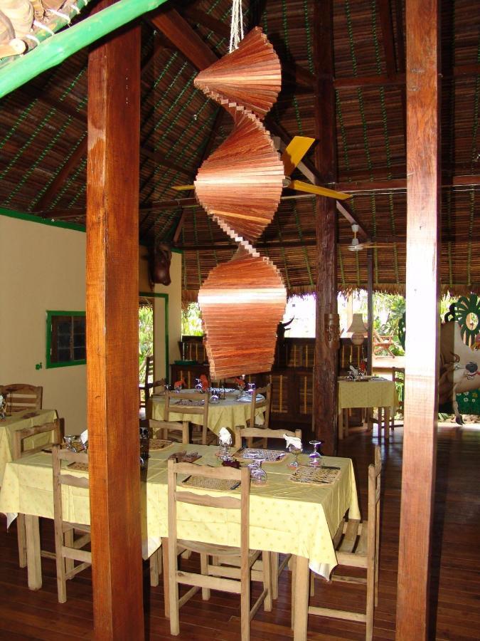 Les Bungalows D'Ambonara Hell-Ville Bagian luar foto